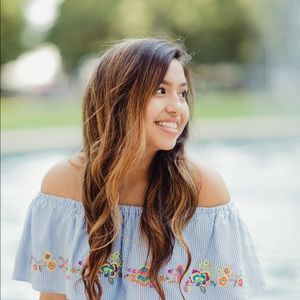 Meet your Posher, Esperanza